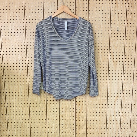 Athleta V-Neck Long Sleeve Stripe Top - Picture 1 of 6